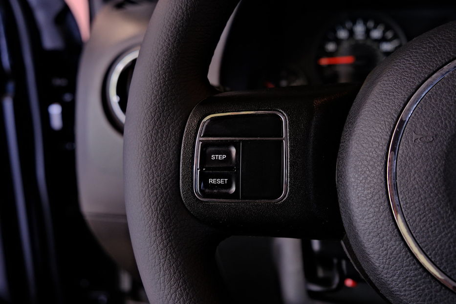 Продам Jeep Patriot 2013 года в Одессе
