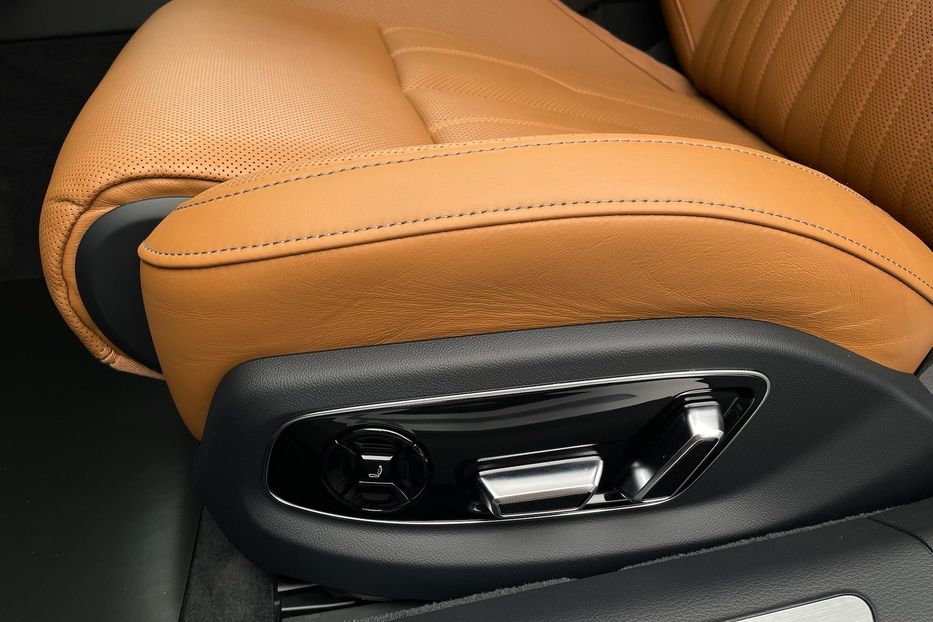 Продам Audi A8 50 TDI Long 2022 года в Киеве