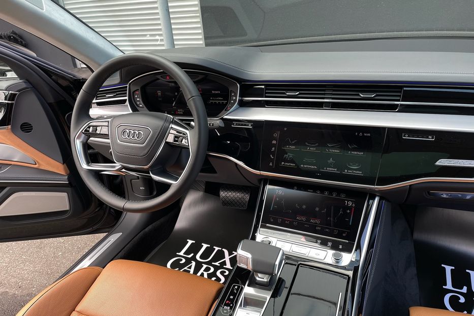 Продам Audi A8 50 TDI Long 2022 года в Киеве