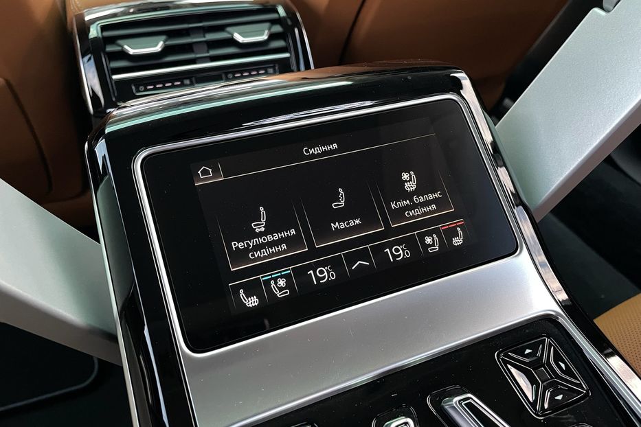 Продам Audi A8 50 TDI Long 2022 года в Киеве