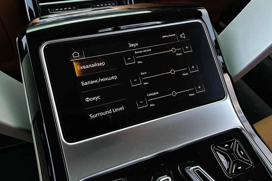 Продам Audi A8 50 TDI Long 2022 года в Киеве