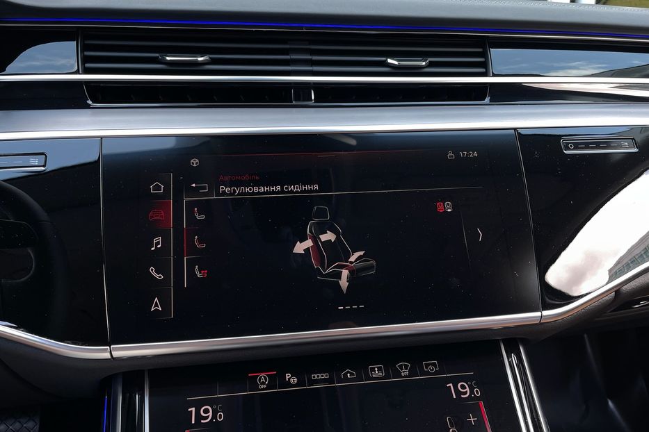 Продам Audi A8 50 TDI Long 2022 года в Киеве