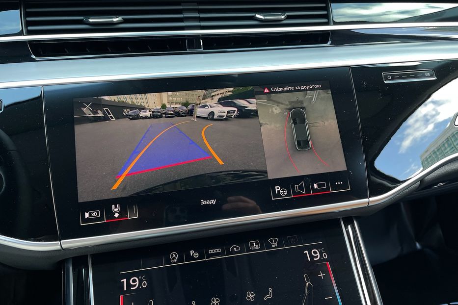 Продам Audi A8 50 TDI Long 2022 года в Киеве