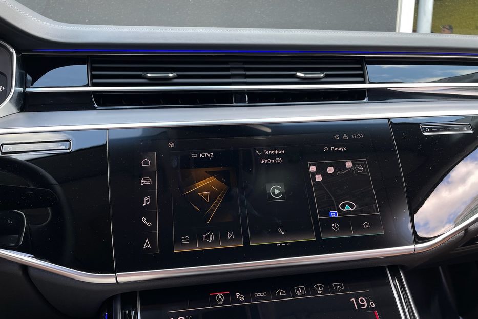 Продам Audi A8 50 TDI Long 2022 года в Киеве