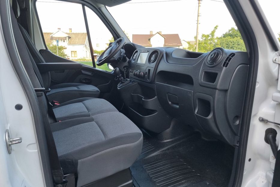 Продам Renault Master груз. 2019 года в Львове