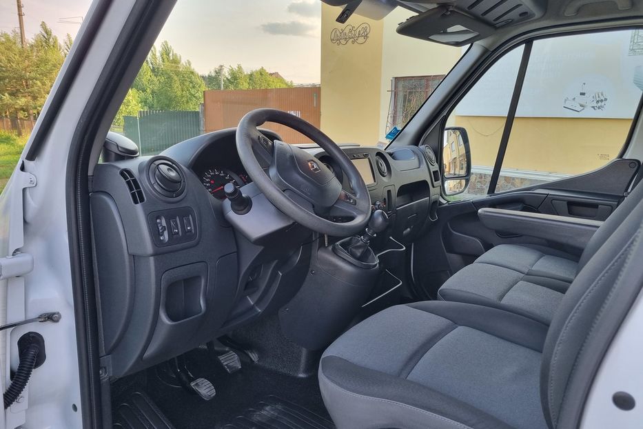 Продам Renault Master груз. 2019 года в Львове