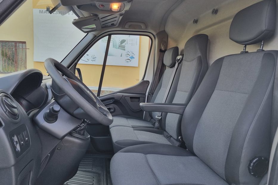 Продам Renault Master груз. 2019 года в Львове