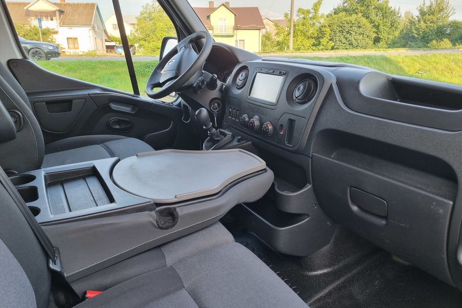 Продам Renault Master груз. 2019 года в Львове