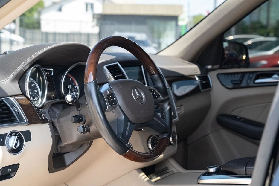 Продам Mercedes-Benz GL-Class 2015 года в Черновцах