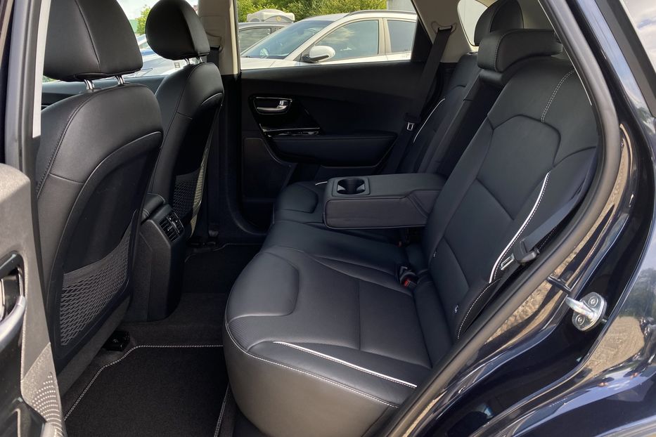 Продам Kia Niro 64kWhМакс.комплектаціяPrestige 2020 года в Львове