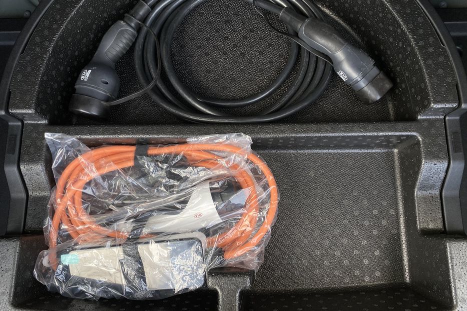 Продам Kia Niro 64kWhМакс.комплектаціяPrestige 2020 года в Львове
