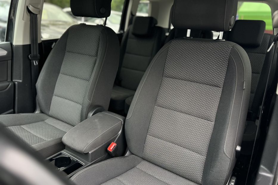 Продам Volkswagen Touran 2019 года в г. Умань, Черкасская область