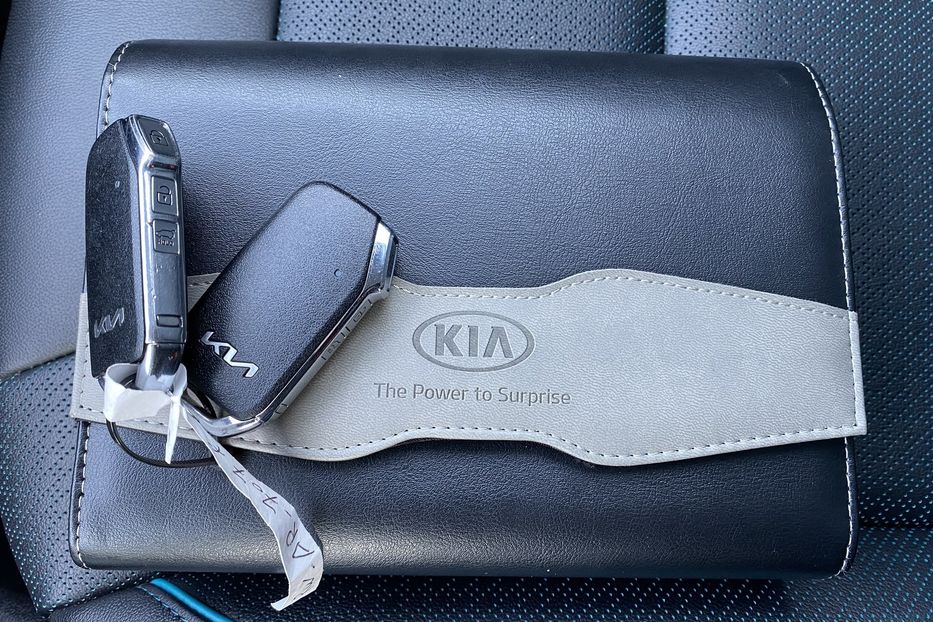Продам Kia Niro 64Макс.компл.PrestigeЛюк 2021 года в Львове