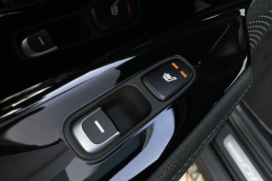 Продам Kia Niro 64Макс.компл.PrestigeЛюк 2021 года в Львове