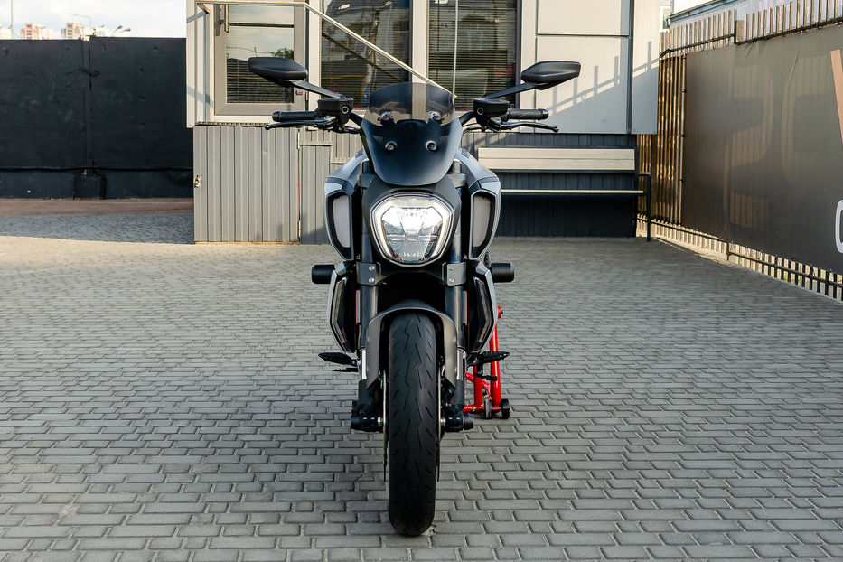 Продам Мотоциклы Все DUCATI DIAVEL 1260 2019 года в Киеве