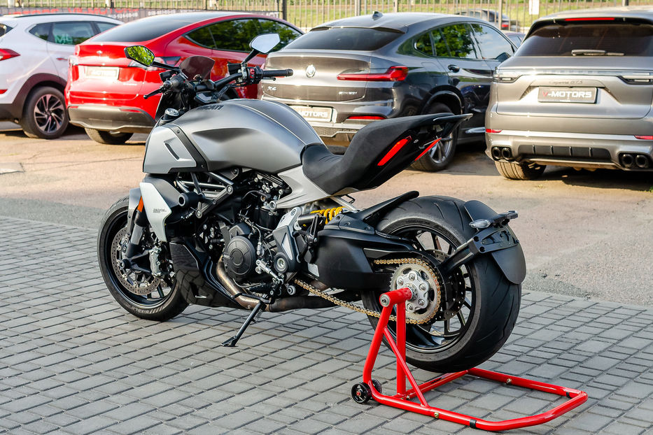 Продам Мотоциклы Все DUCATI DIAVEL 1260 2019 года в Киеве
