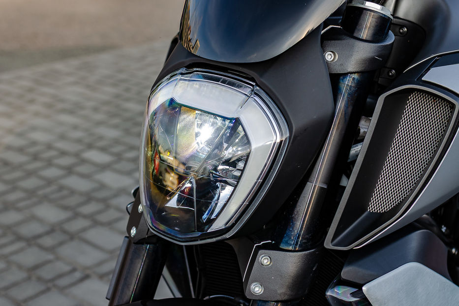 Продам Мотоциклы Все DUCATI DIAVEL 1260 2019 года в Киеве