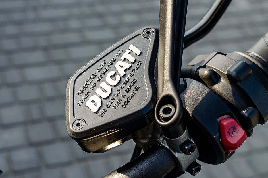 Продам Мотоциклы Все DUCATI DIAVEL 1260 2019 года в Киеве