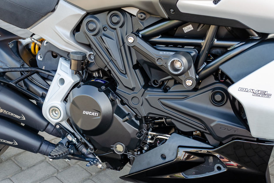 Продам Мотоциклы Все DUCATI DIAVEL 1260 2019 года в Киеве