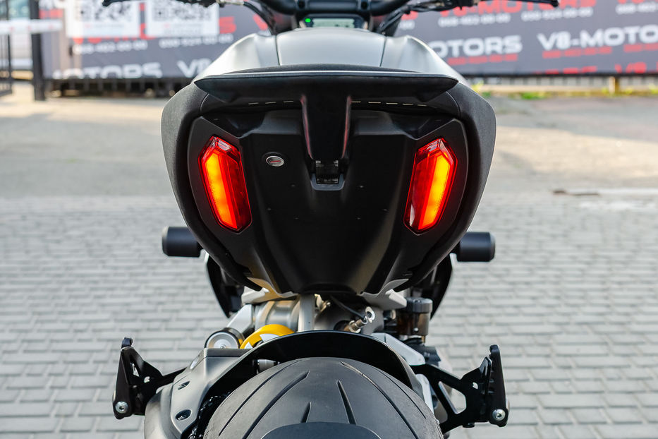 Продам Мотоциклы Все DUCATI DIAVEL 1260 2019 года в Киеве