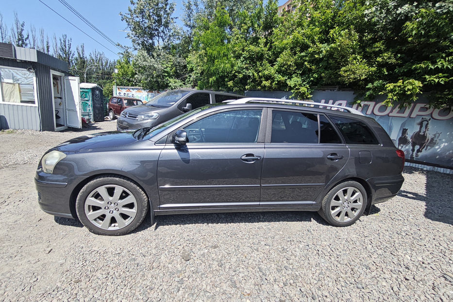 Продам Toyota Avensis 2007 года в Киеве