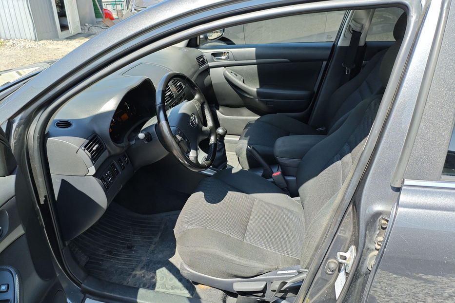 Продам Toyota Avensis 2007 года в Киеве