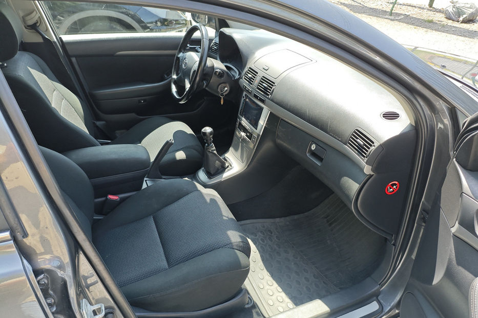 Продам Toyota Avensis 2007 года в Киеве
