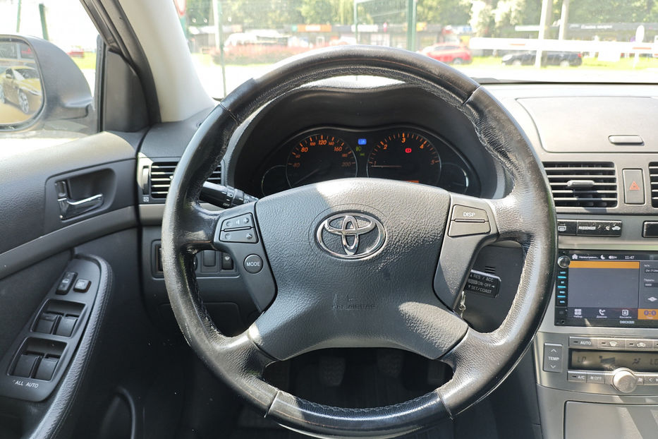 Продам Toyota Avensis 2007 года в Киеве