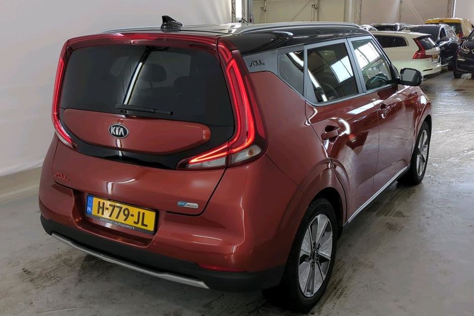 Продам Kia Soul  64kWh Executive Line в дорозі 2020 года в Львове