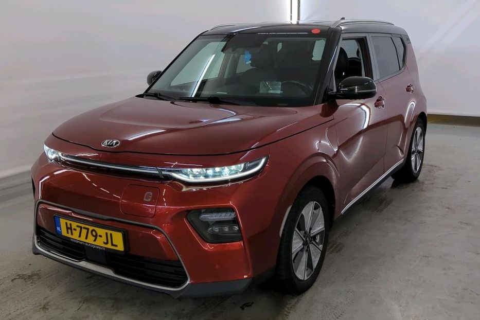 Продам Kia Soul  64kWh Executive Line в дорозі 2020 года в Львове