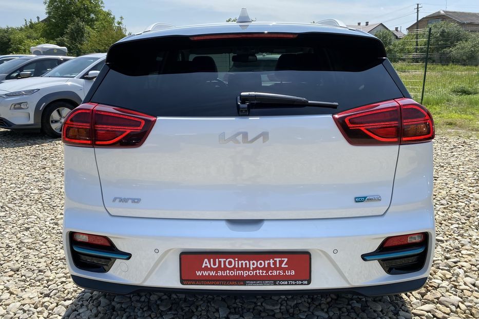 Продам Kia Niro 64 kWh Макс. РЕЗЕРВ 2022 года в Львове