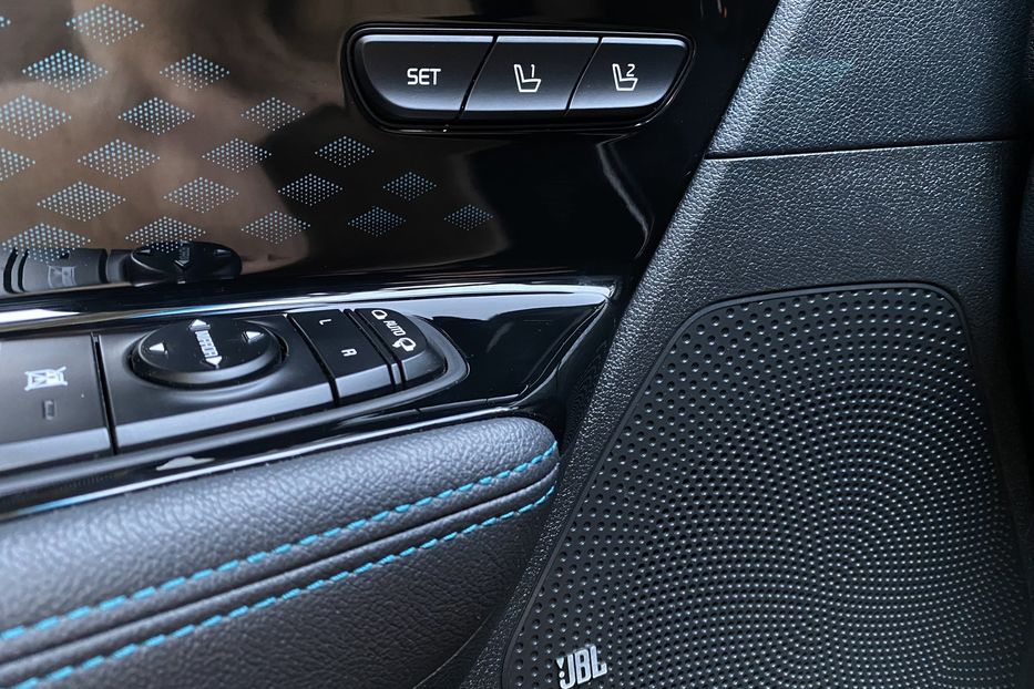 Продам Kia Niro 64 kWh Макс. РЕЗЕРВ 2022 года в Львове