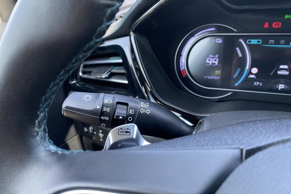 Продам Kia Niro 64 kWh Макс. РЕЗЕРВ 2022 года в Львове
