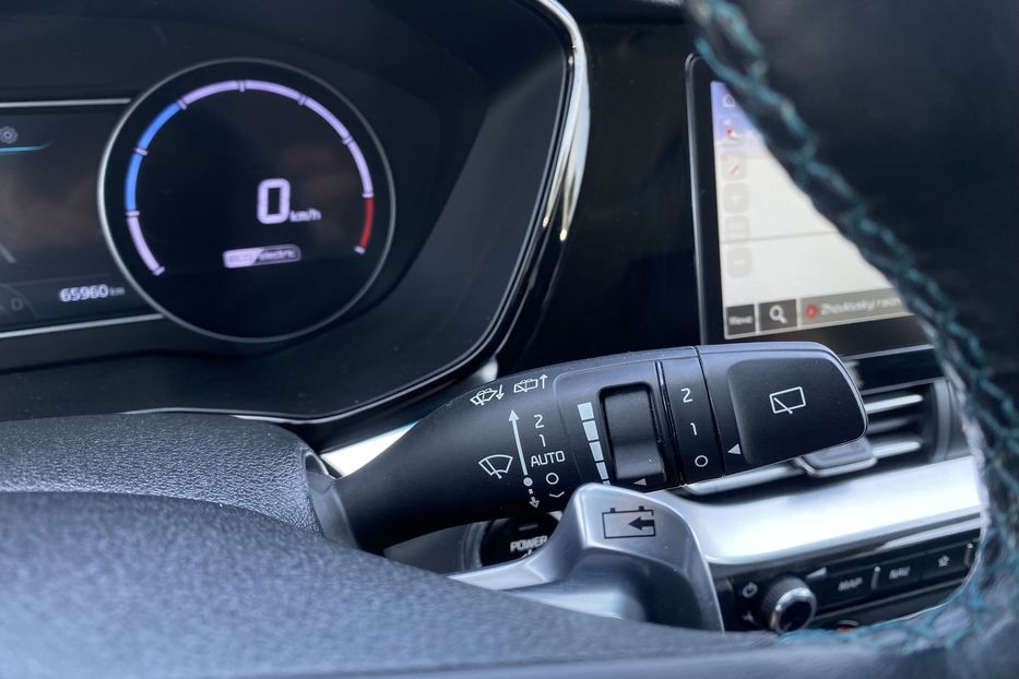 Продам Kia Niro 64 kWh Макс. РЕЗЕРВ 2022 года в Львове