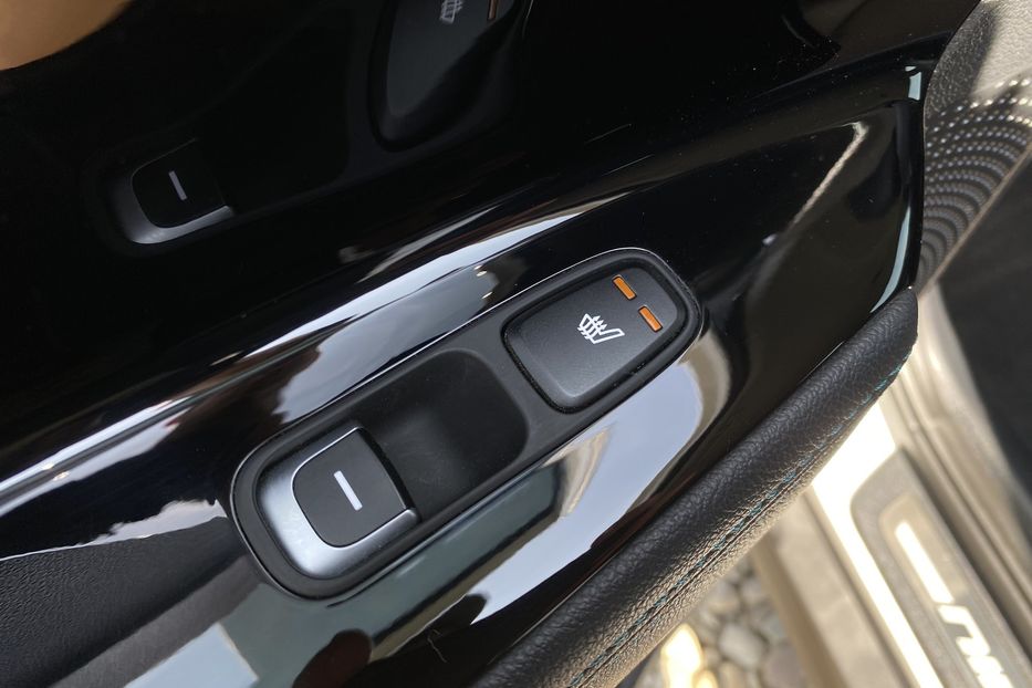 Продам Kia Niro 64 kWh Макс. РЕЗЕРВ 2022 года в Львове
