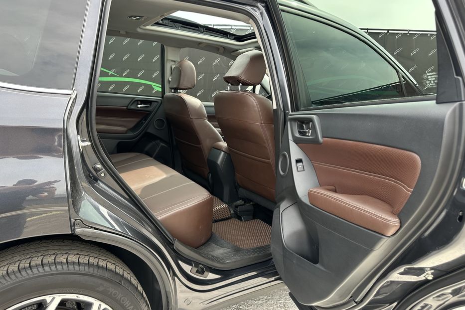 Продам Subaru Forester 2.5 Touring 2017 года в Киеве