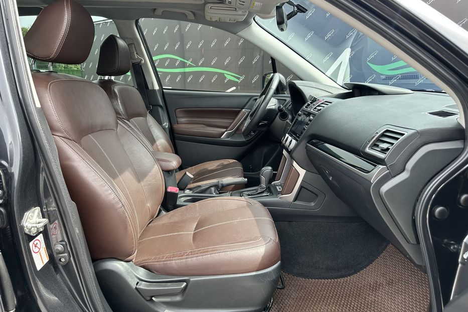 Продам Subaru Forester 2.5 Touring 2017 года в Киеве