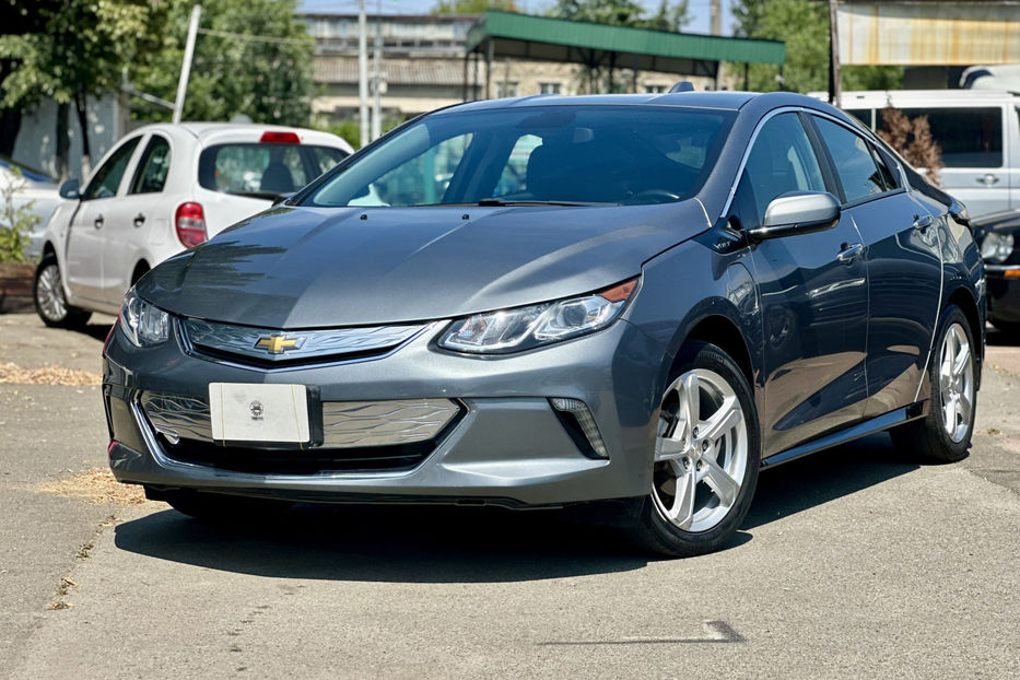 Продам Chevrolet Volt 2018 года в Киеве