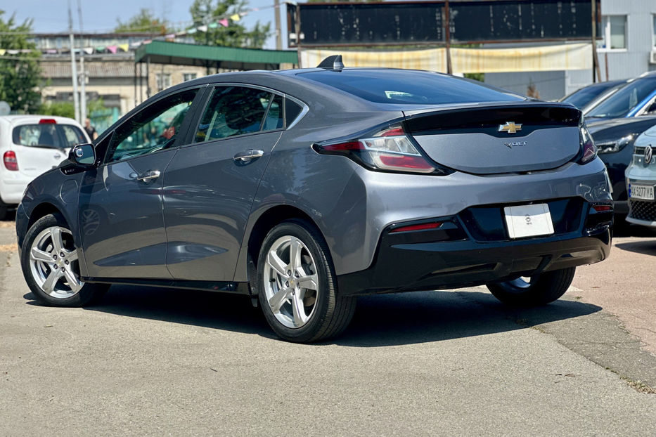 Продам Chevrolet Volt 2018 года в Киеве