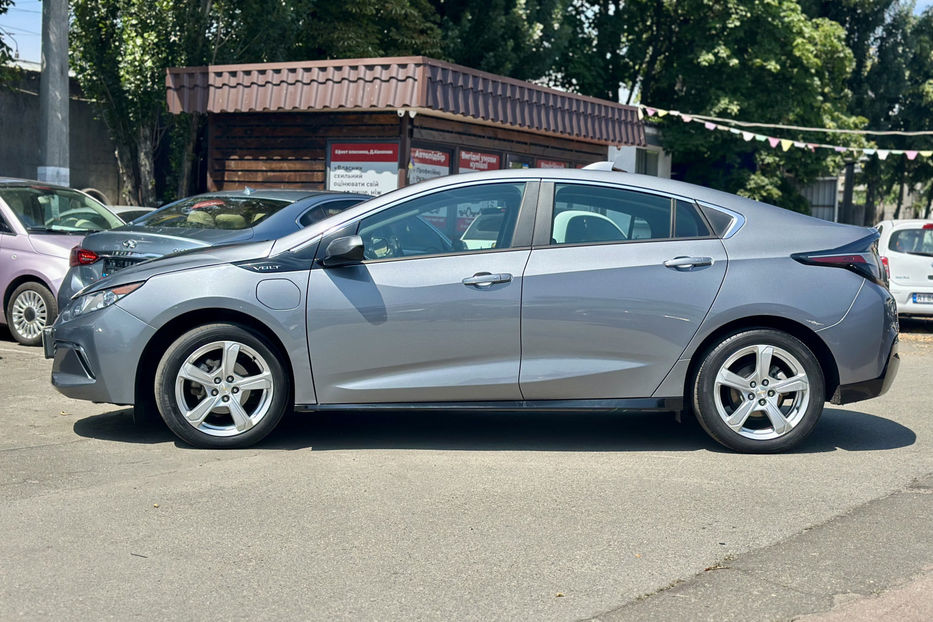 Продам Chevrolet Volt 2018 года в Киеве