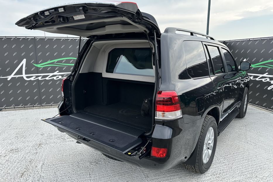 Продам Toyota Land Cruiser 200 Armored RIDA B6+ 2017 года в Киеве