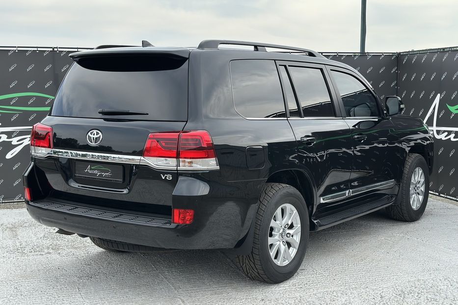 Продам Toyota Land Cruiser 200 Armored RIDA B6+ 2017 года в Киеве