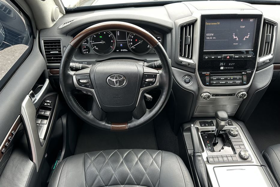 Продам Toyota Land Cruiser 200 Armored RIDA B6+ 2017 года в Киеве