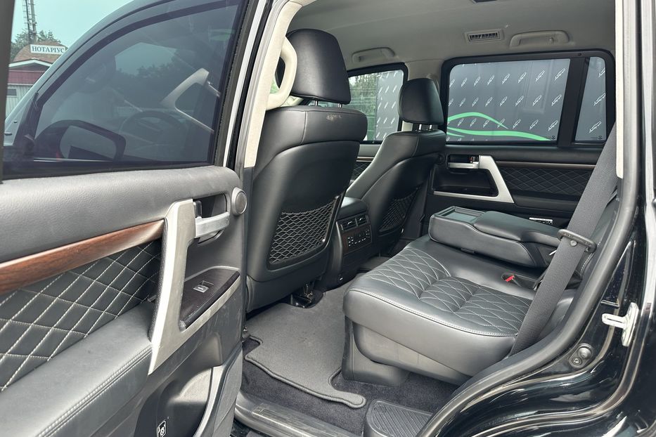 Продам Toyota Land Cruiser 200 Armored RIDA B6+ 2017 года в Киеве