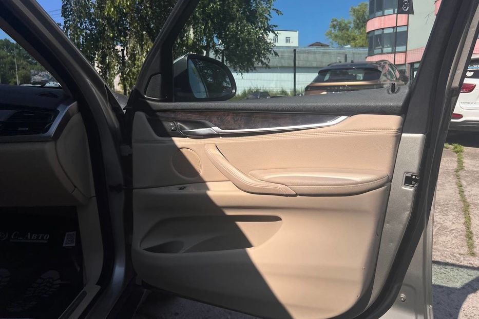 Продам BMW X5 2014 года в Черновцах