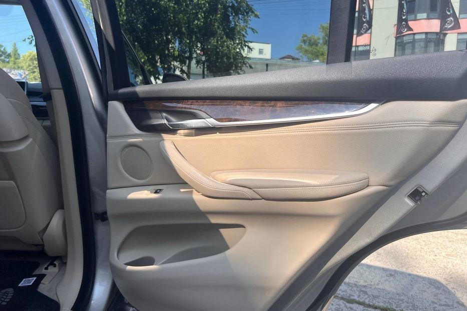 Продам BMW X5 2014 года в Черновцах