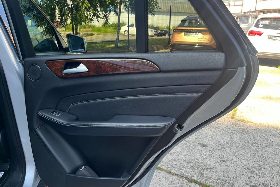 Продам Mercedes-Benz ML-Class 2014 года в Черновцах