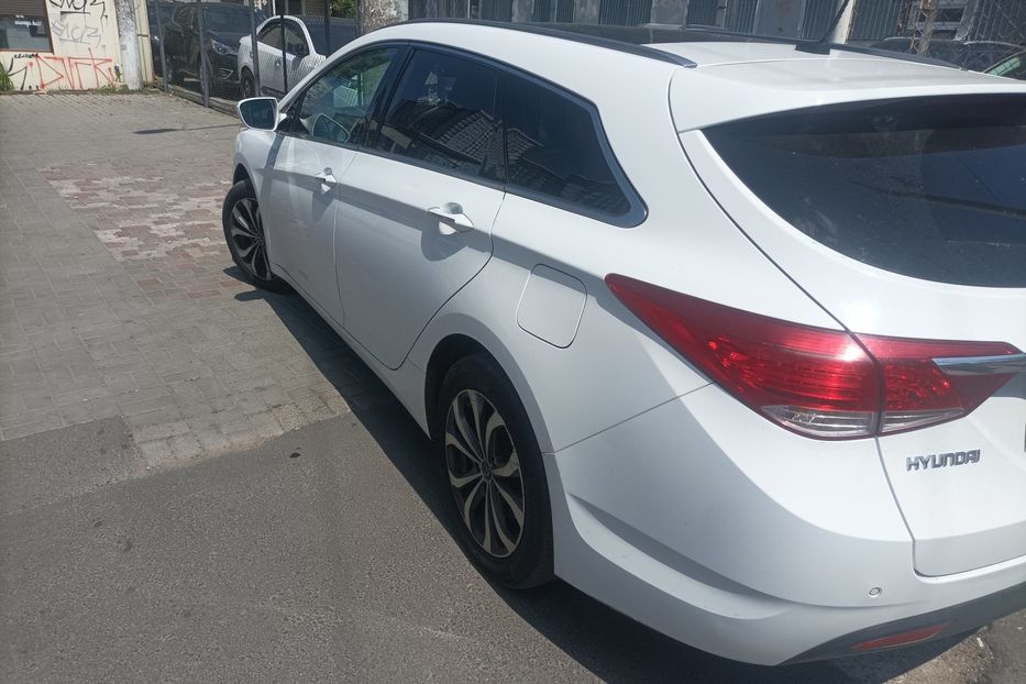 Продам Hyundai i40 европа 2012 года в Одессе