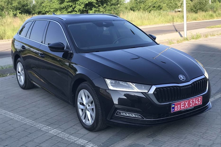 Продам Skoda Octavia  Style 2.0 TDI 110kW LEDMAX 2021 года в Львове