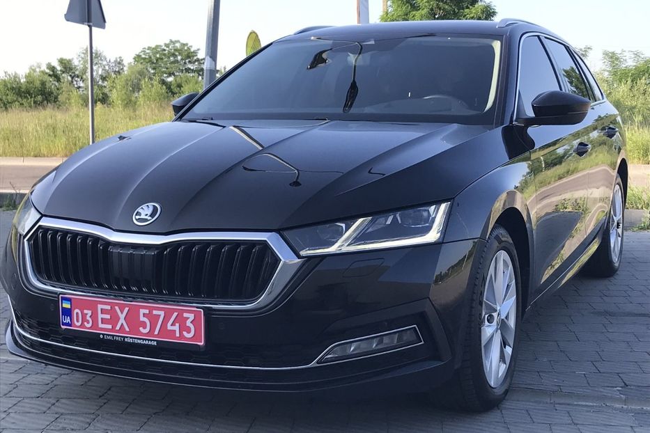 Продам Skoda Octavia  Style 2.0 TDI 110kW LEDMAX 2021 года в Львове